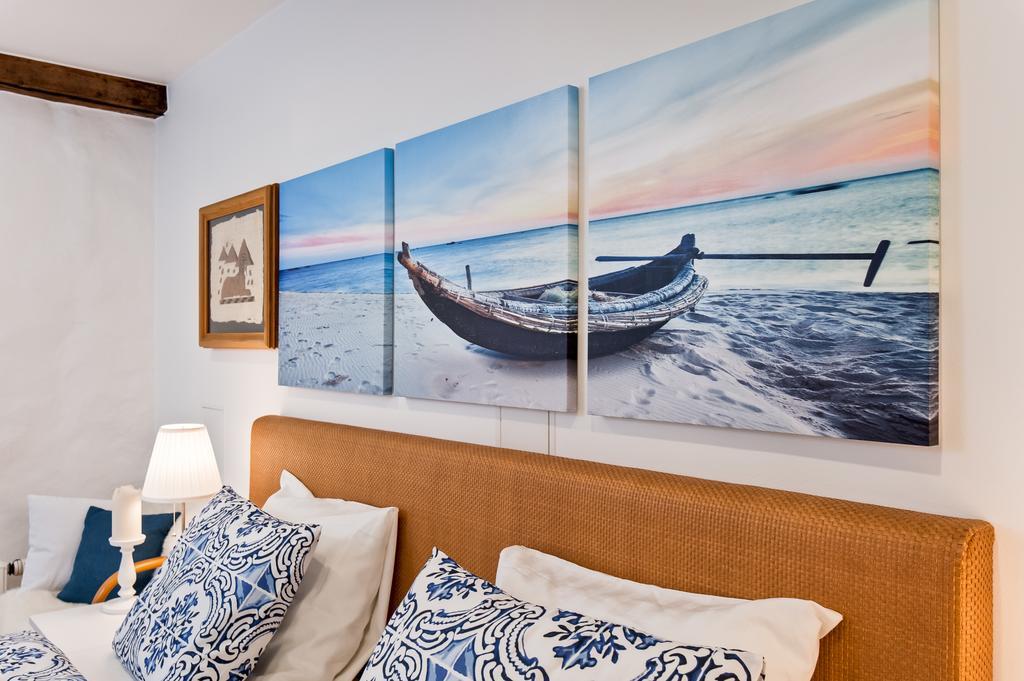 Old Town Central Apartment تالين المظهر الخارجي الصورة