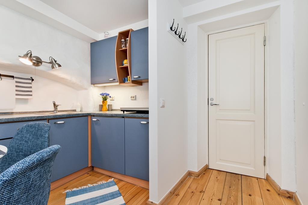 Old Town Central Apartment تالين المظهر الخارجي الصورة